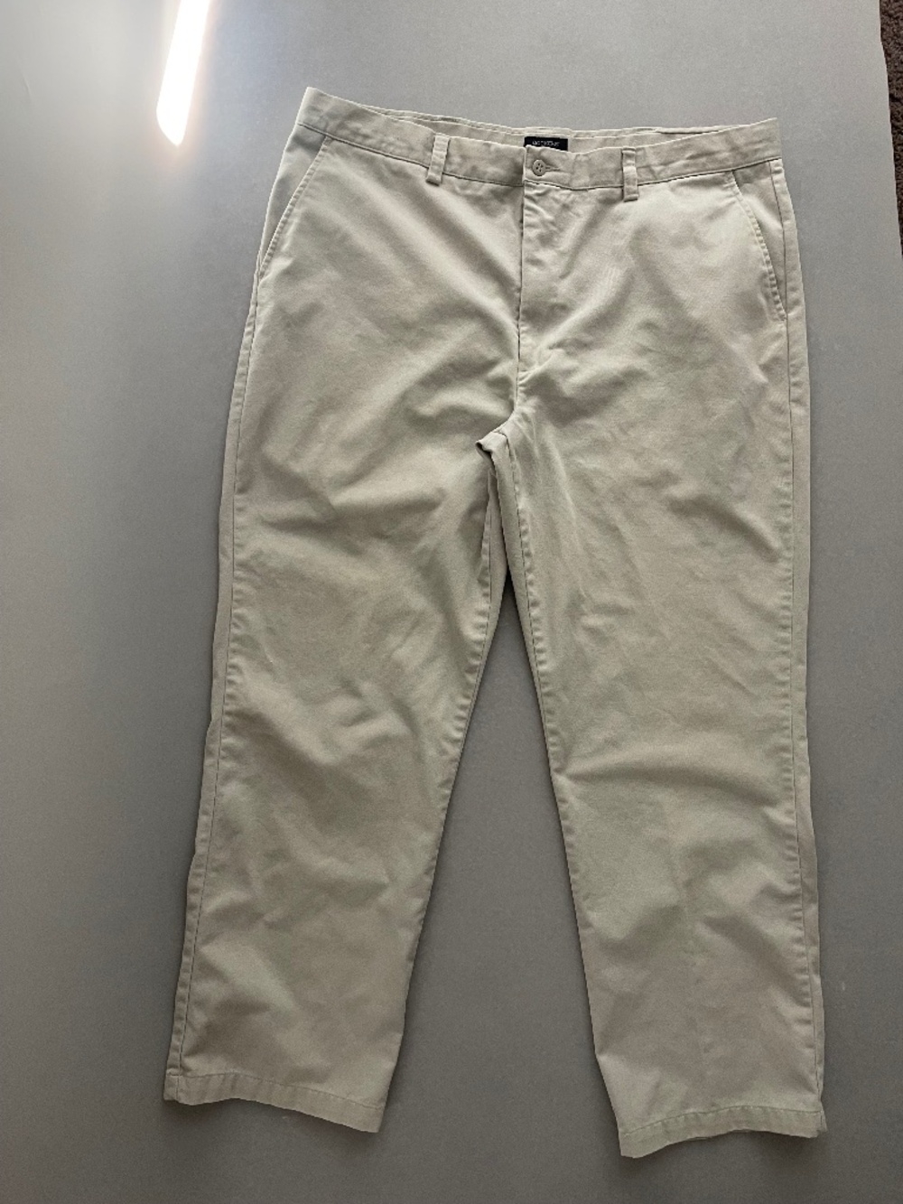 Dockers Men’s Khaki Chino Pants W42 L32 Beige 100% Cotton Classic Casual